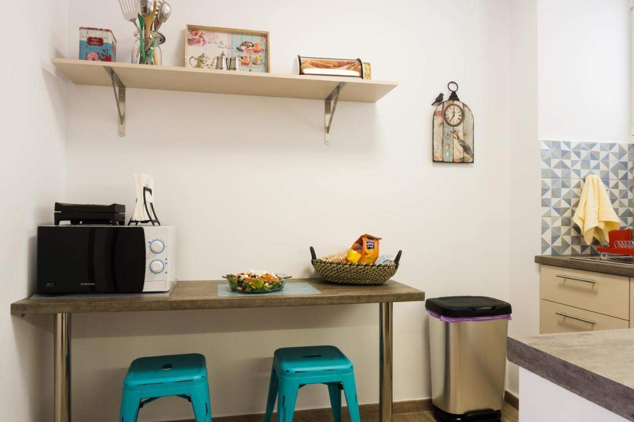 Comfort Zone Apartment In The Heart Of Афины Экстерьер фото